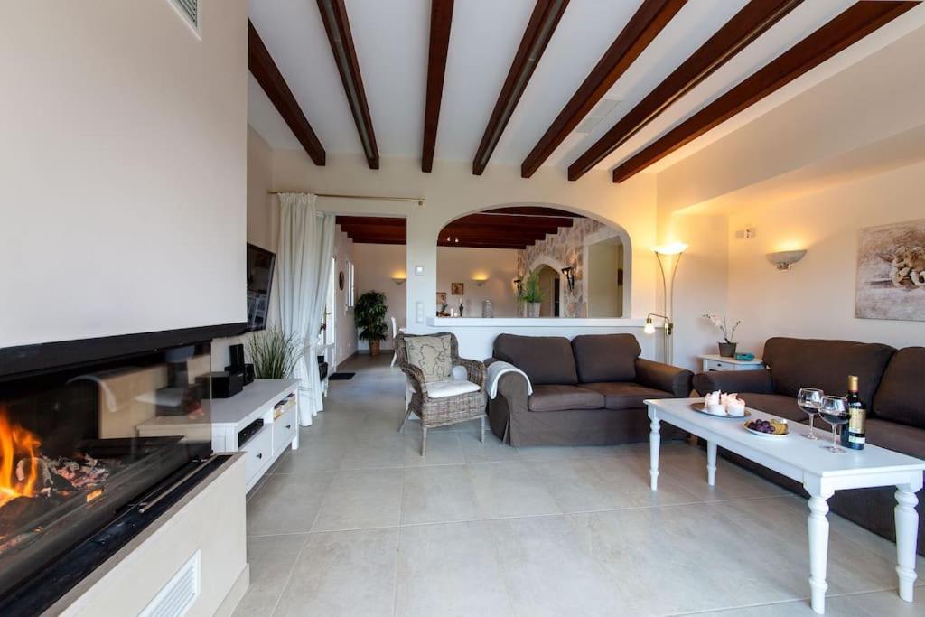 Finca Wellnatura Mit Sauna, Kamine, Badewanne Artá Exterior foto